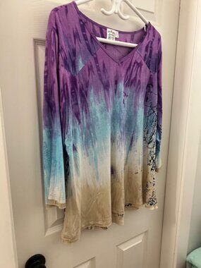 Parsley and Sage Beautiful Ombre Top